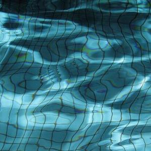 女孩子的隐藏部位清晰照片
